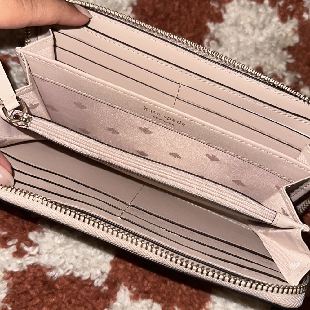 Kate Spade Wallet - Picture 2 of 4